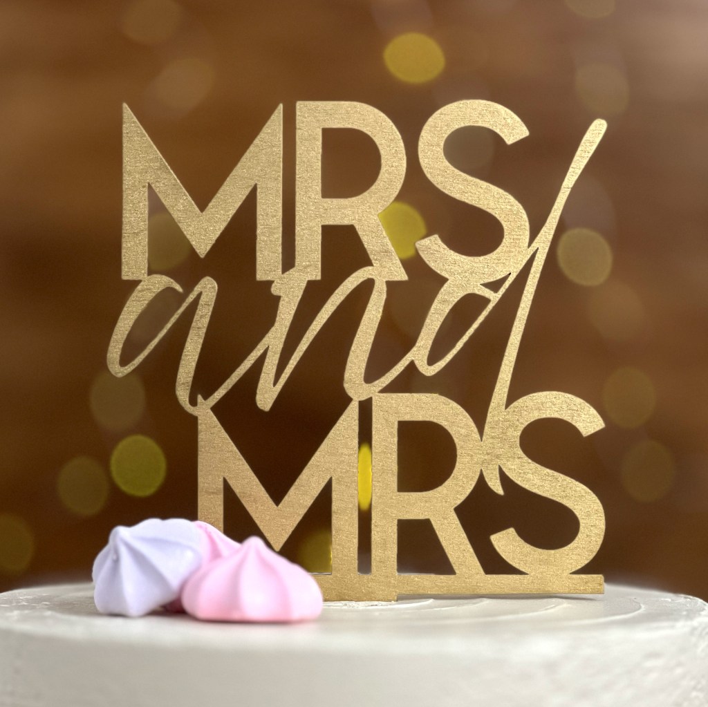 Celebrate Love with Our Handcrafted Mrs & Mrs Wedding Cake&nbsp;Topper