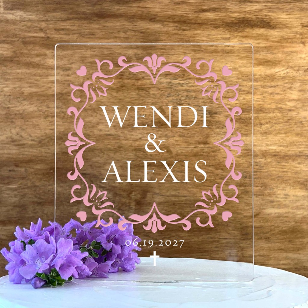 Vintage-Inspired Modern Wedding Cake&nbsp;Topper